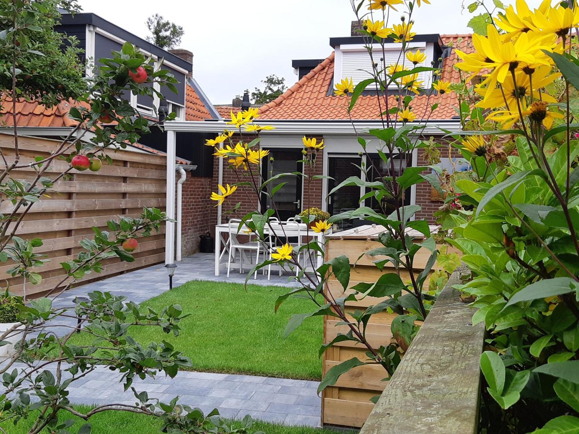 Wad'Ngeluk Villa Paesens Exterior foto
